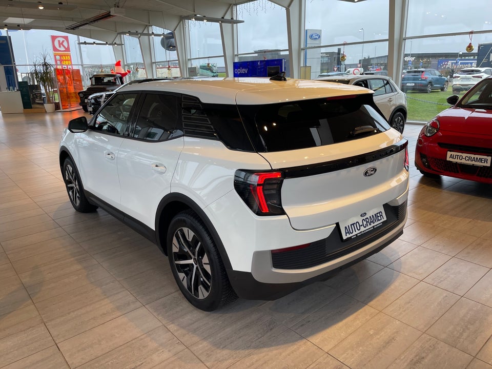 Ford Explorer 82 Select Extended Range 5d