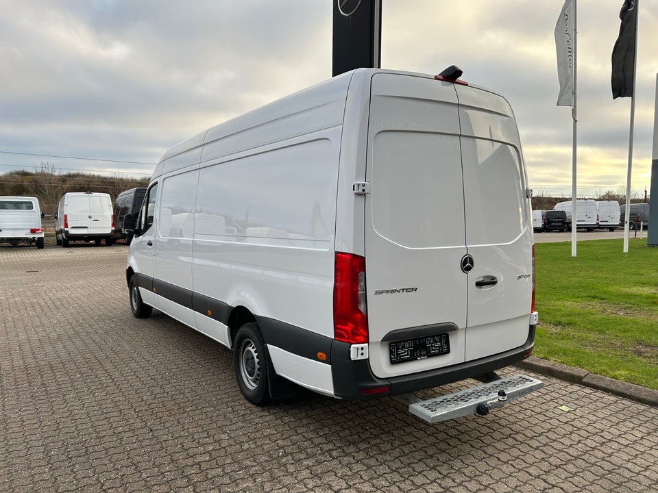 Mercedes Sprinter 317 2,0 CDi A3 Kassevogn aut. RWD