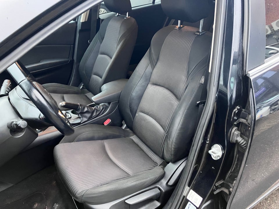 Mazda 3 2,0 SkyActiv-G 120 Vision 5d