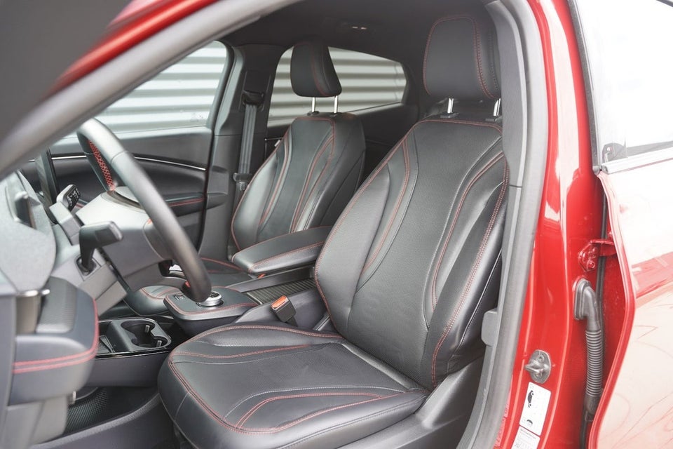 Ford Mustang Mach-E 98 Premium Extended Range 5d