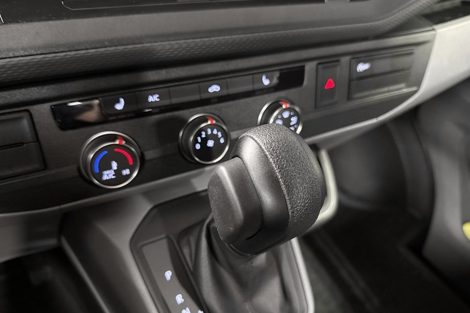 VW Transporter 2,0 TDi 150 Ladvogn DSG lang