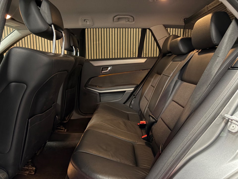 Mercedes E220 2,2 CDi Avantgarde stc. aut. BE 5d