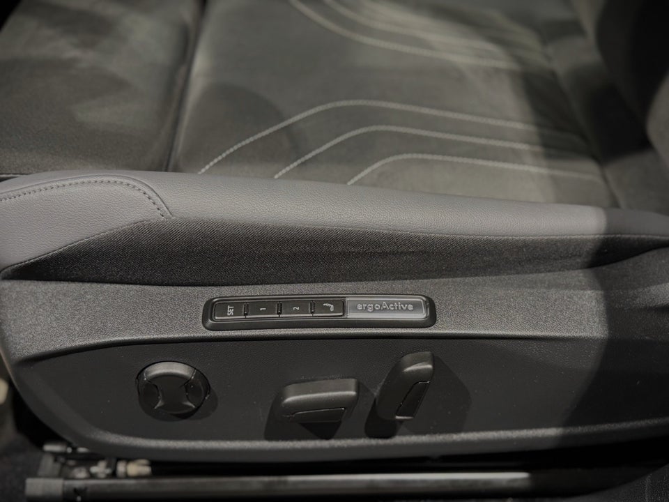 VW ID.4 77 Pro Performance 5d