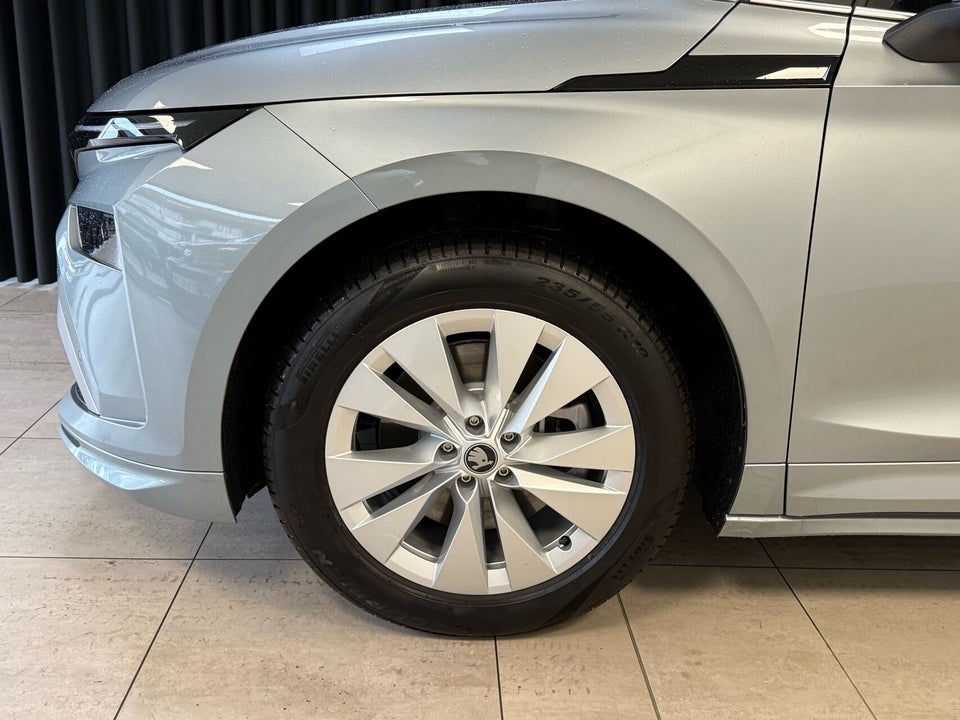 Skoda Enyaq 85 iV Selection 5d