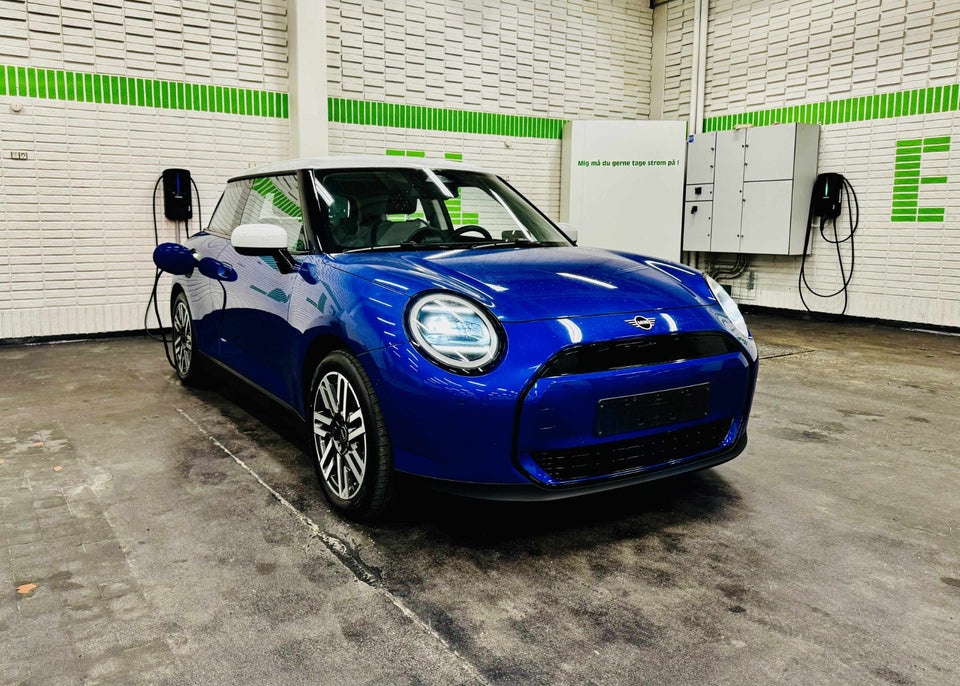 MINI Cooper E 3d