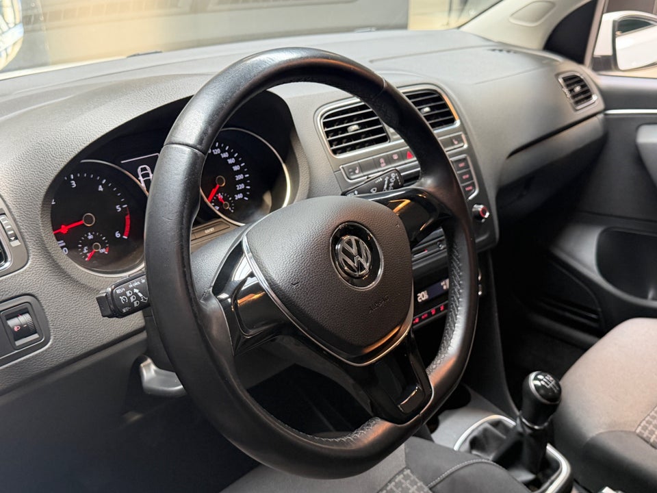 VW Polo 1,4 TDi 90 Comfortline BMT 5d