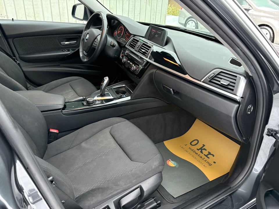 BMW 320d 2,0 Touring aut. 5d