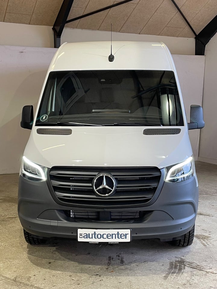 Mercedes Sprinter 317 2,0 CDi A2 Kassevogn aut. RWD