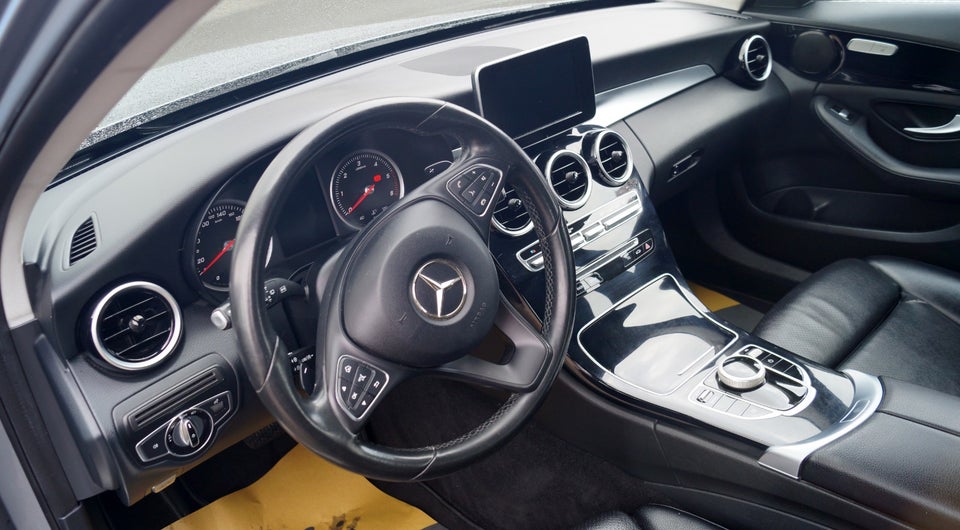 Mercedes C220 d 2,2 Business stc. aut. 5d