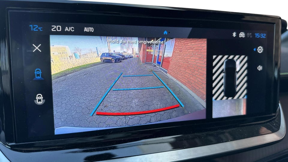 Peugeot e-2008 54 GT 5d