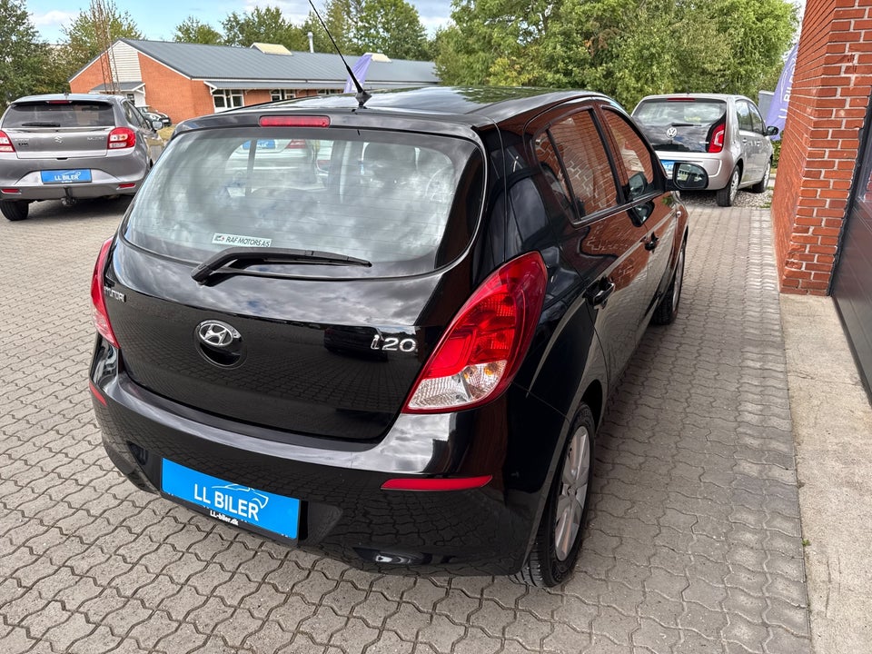 Hyundai i20 1,25 Classic XTR 5d