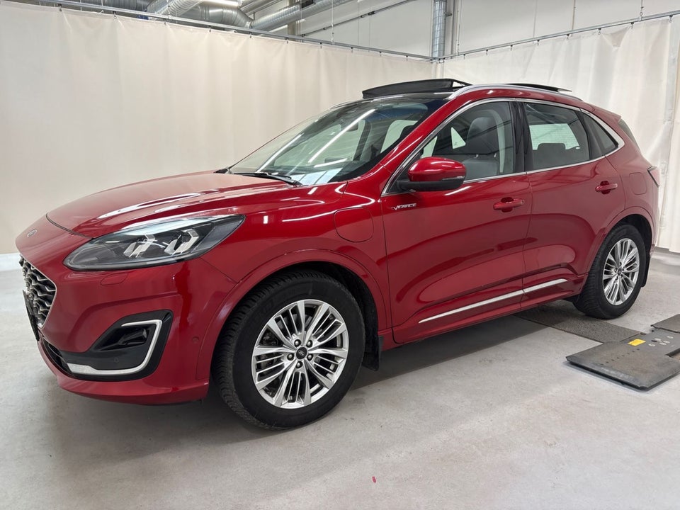 Ford Kuga 2,5 PHEV Vignale CVT 5d