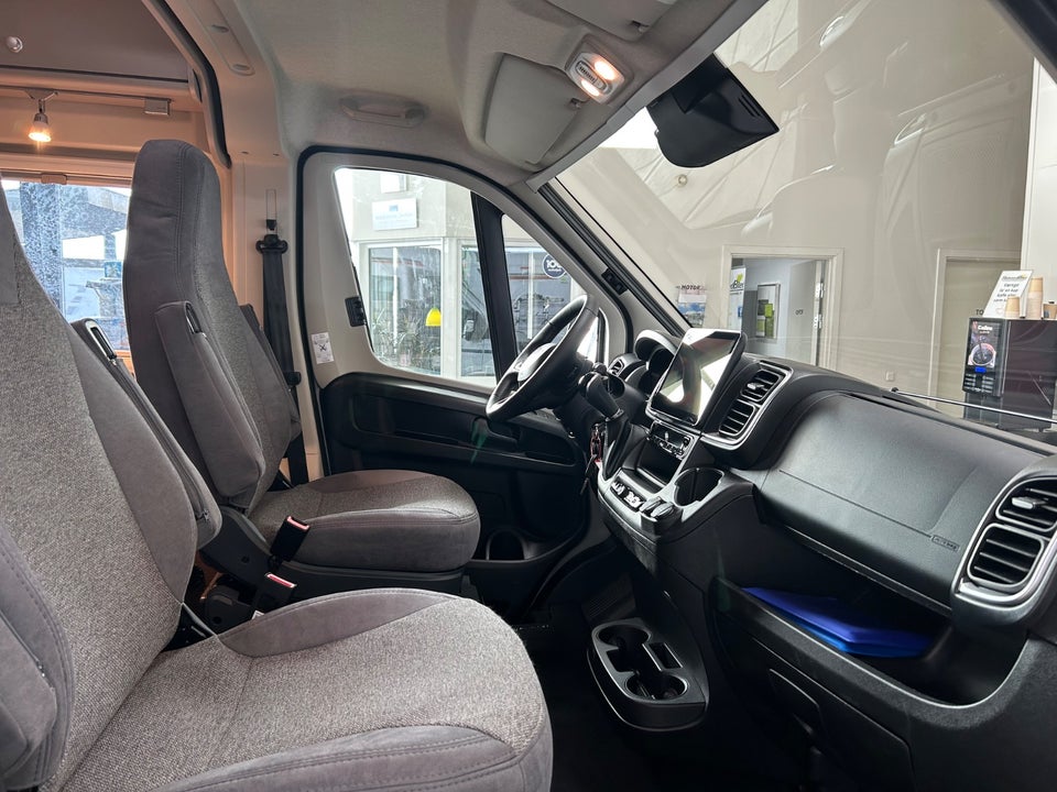 Carado CV602 PRO 2,2 JTD 140 aut. 3d