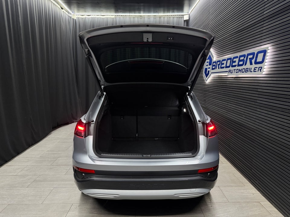 Audi Q4 e-tron 45 Advanced 5d