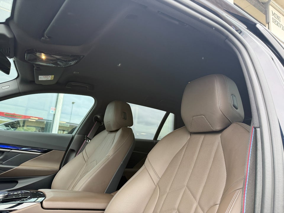BMW i5 eDrive40 Touring M-Sport Pro 5d
