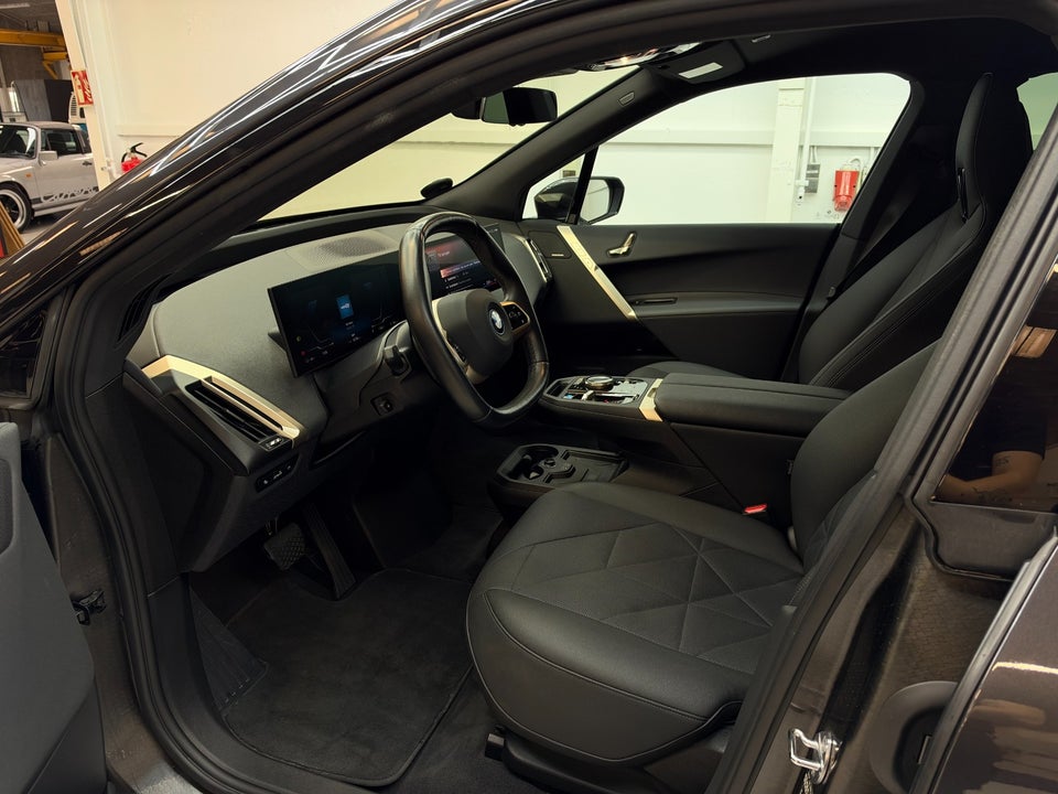 BMW iX xDrive40 Sport 5d