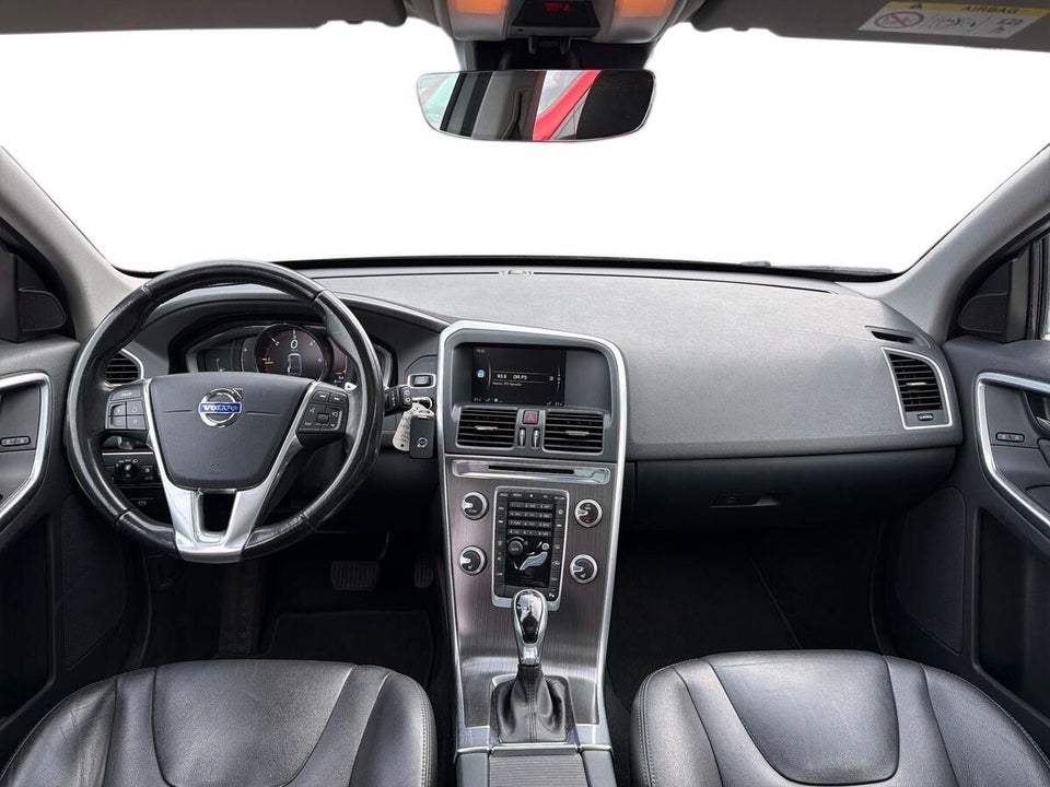 Volvo XC60 2,0 D4 190 Momentum aut. 5d