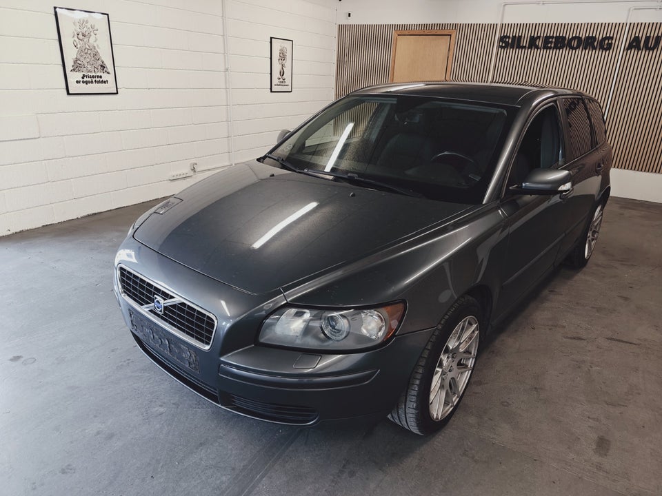 Volvo V50 1,8 Summum 5d