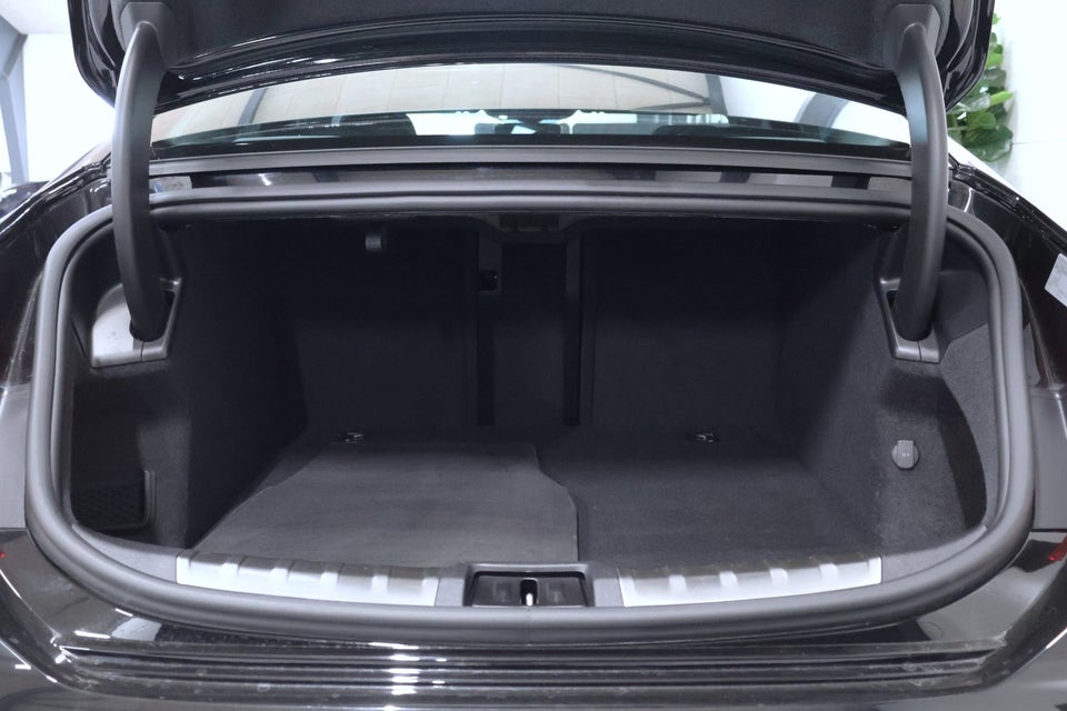 Audi e-tron GT quattro 4d