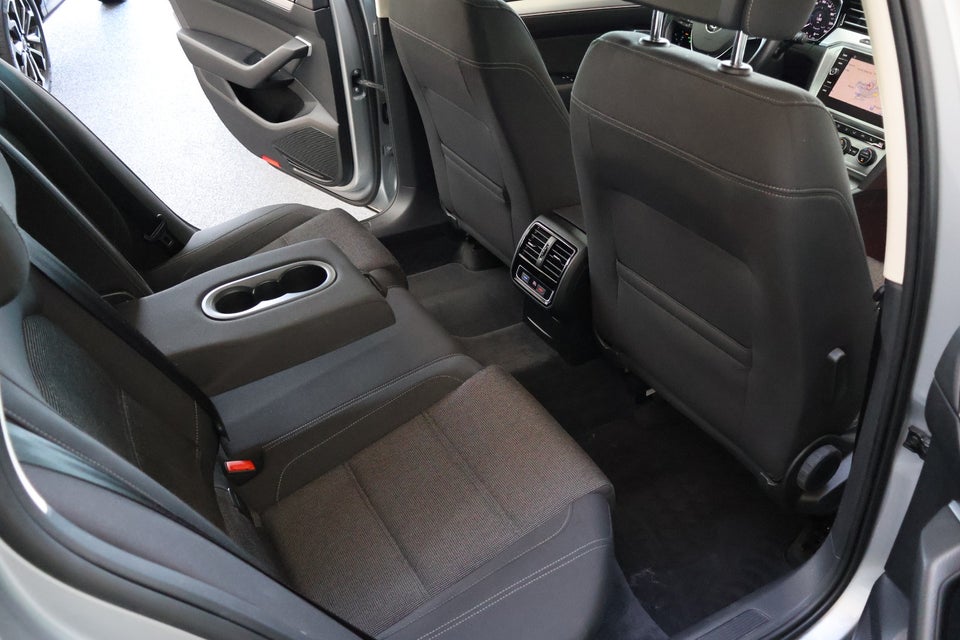 VW Passat 2,0 TDi 150 Comfortline Premium Variant DSG 5d