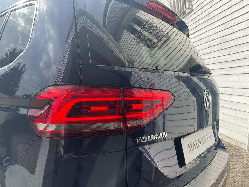 VW Touran 2,0 TDi 150 Highline DSG 7prs 5d