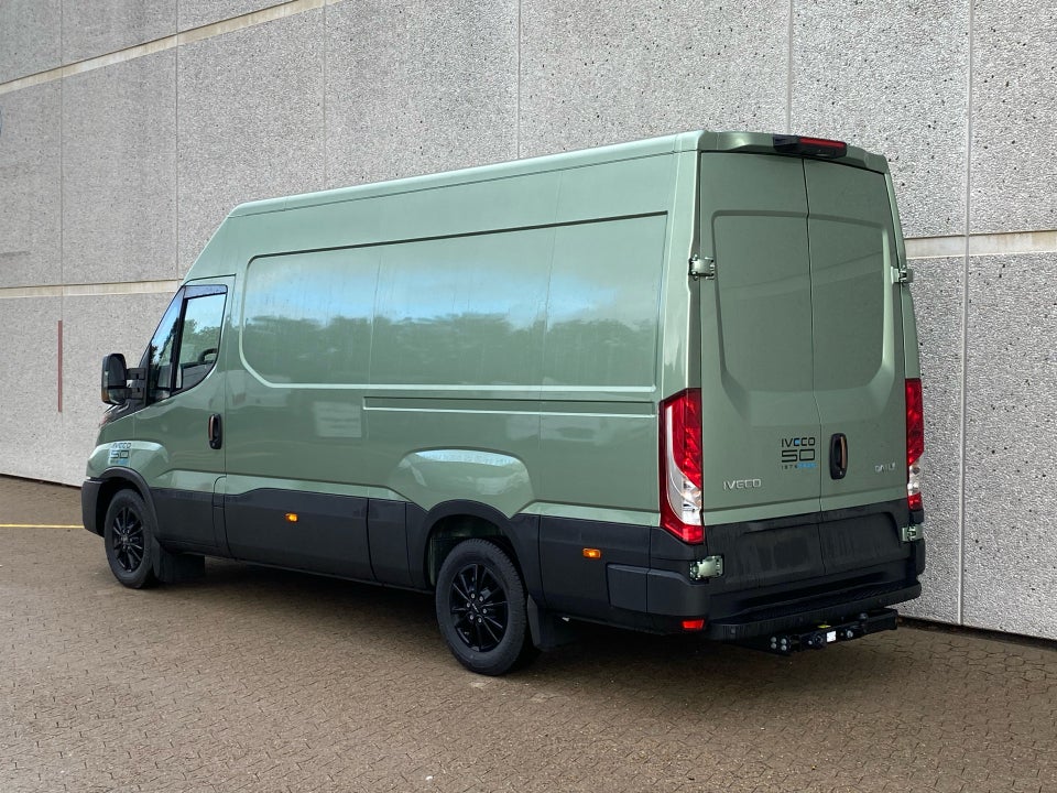 Iveco Daily 3,0 35S21 12m³ Van AG8