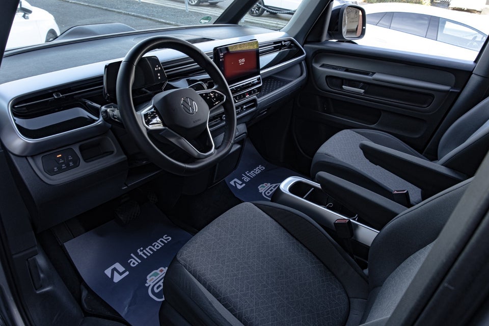 VW ID.Buzz 77 Pro SWB 5d