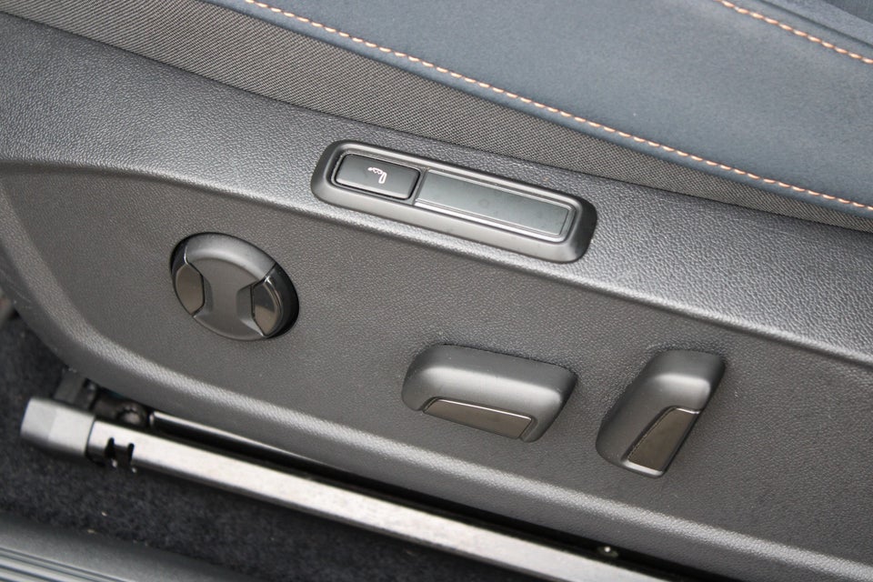 Cupra Born 77 e-Boost 5d