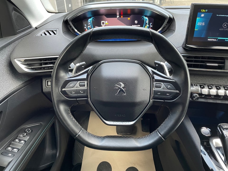 Peugeot 3008 1,6 Hybrid Allure EAT8 5d