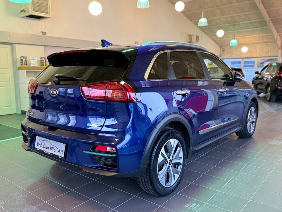 Kia e-Niro 64 Advance 5d