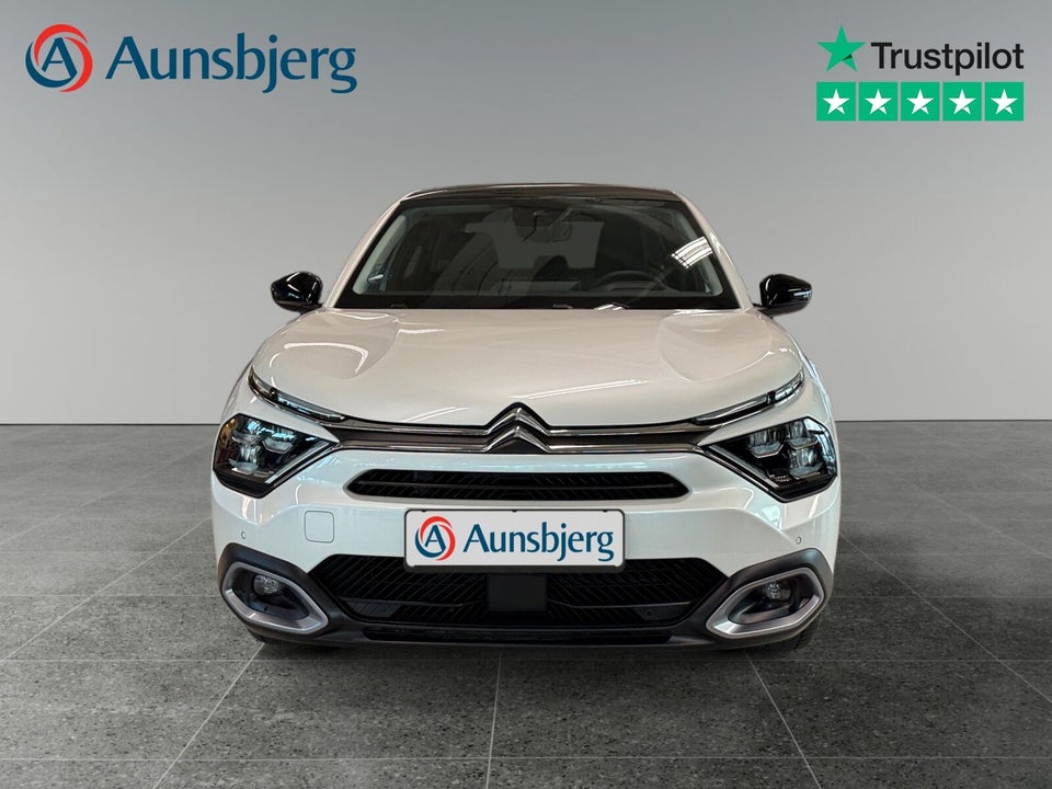 Citroën ë-C4 X 50 Shine 4d