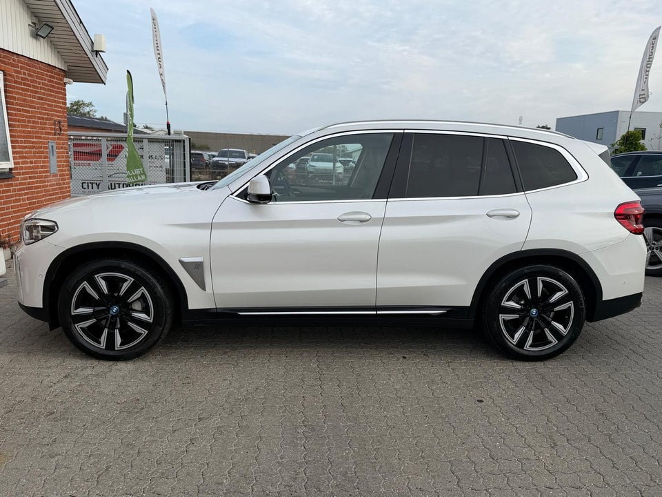 BMW iX3 Charged Impressive 5d