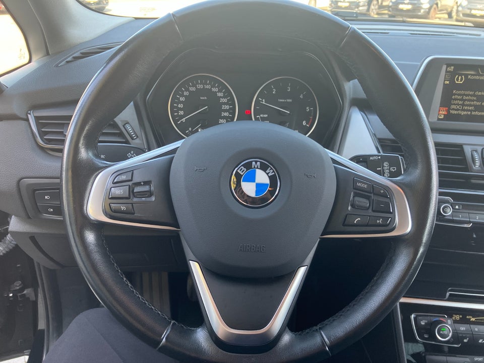 BMW 218d 2,0 Active Tourer 5d