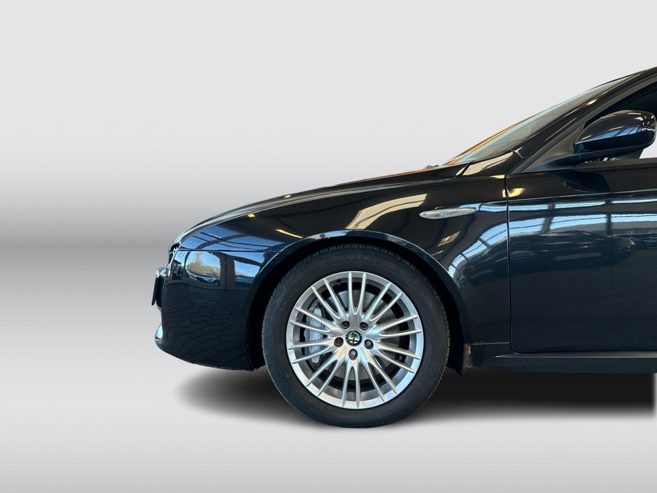 Alfa Romeo 159 1,75 TBi Distinctive Sportwagon 5d