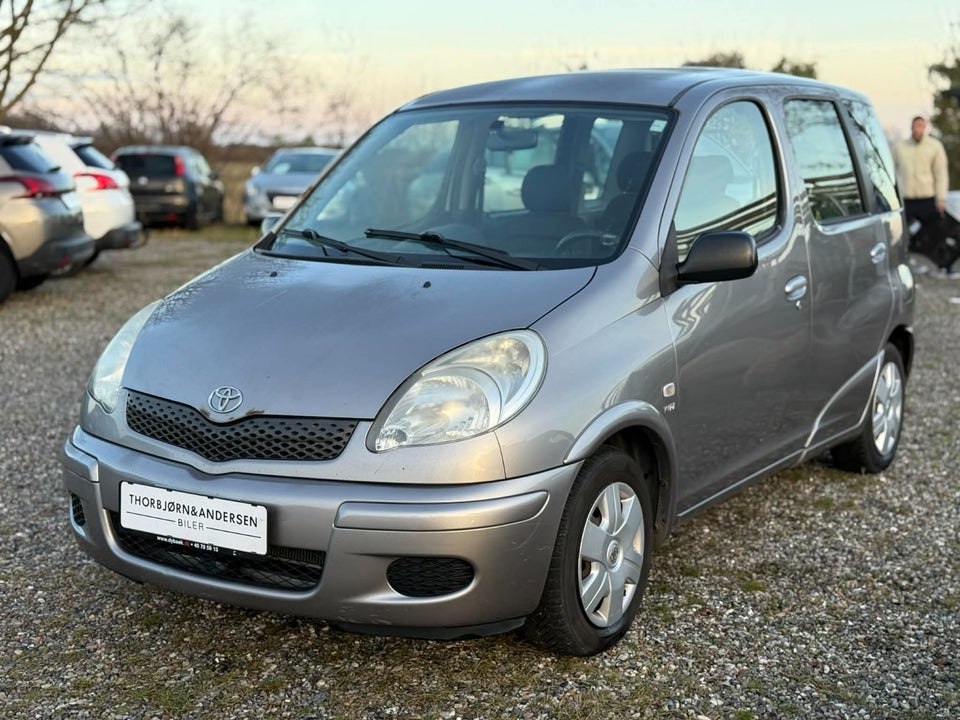 Toyota Yaris Verso 1,3 Terra 5d