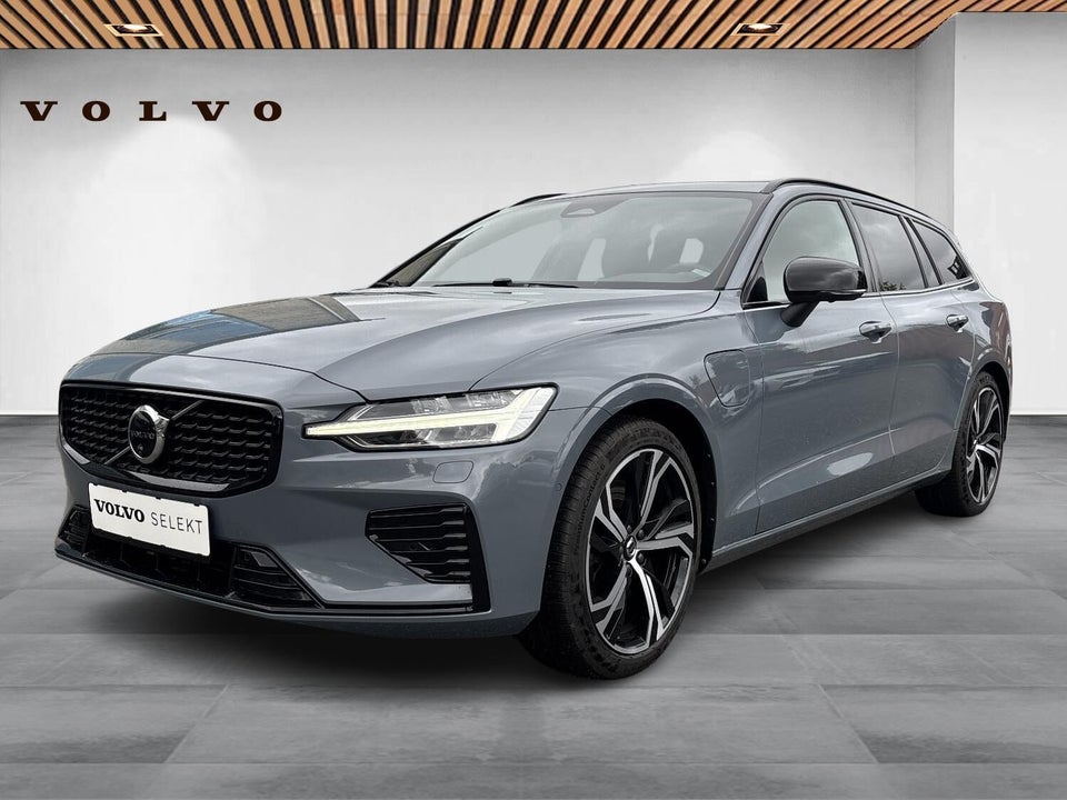 Volvo V60 2,0 T6 ReCharge Ultimate Dark aut. AWD 5d