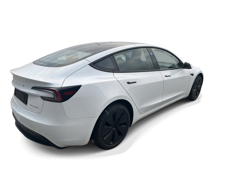 Tesla Model 3 Long Range AWD 4d