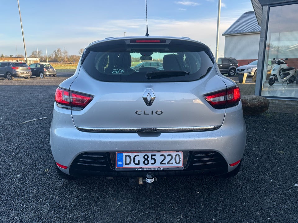 Renault Clio IV 1,5 dCi 90 Zen 5d