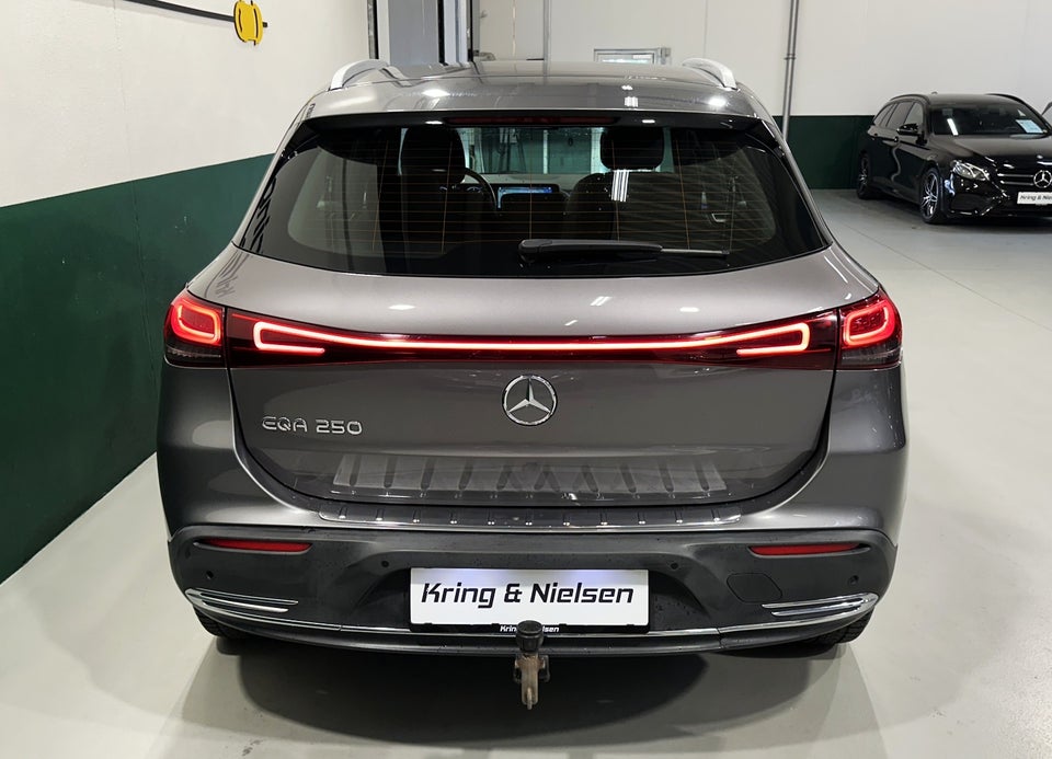 Mercedes EQA250 Progressive 5d