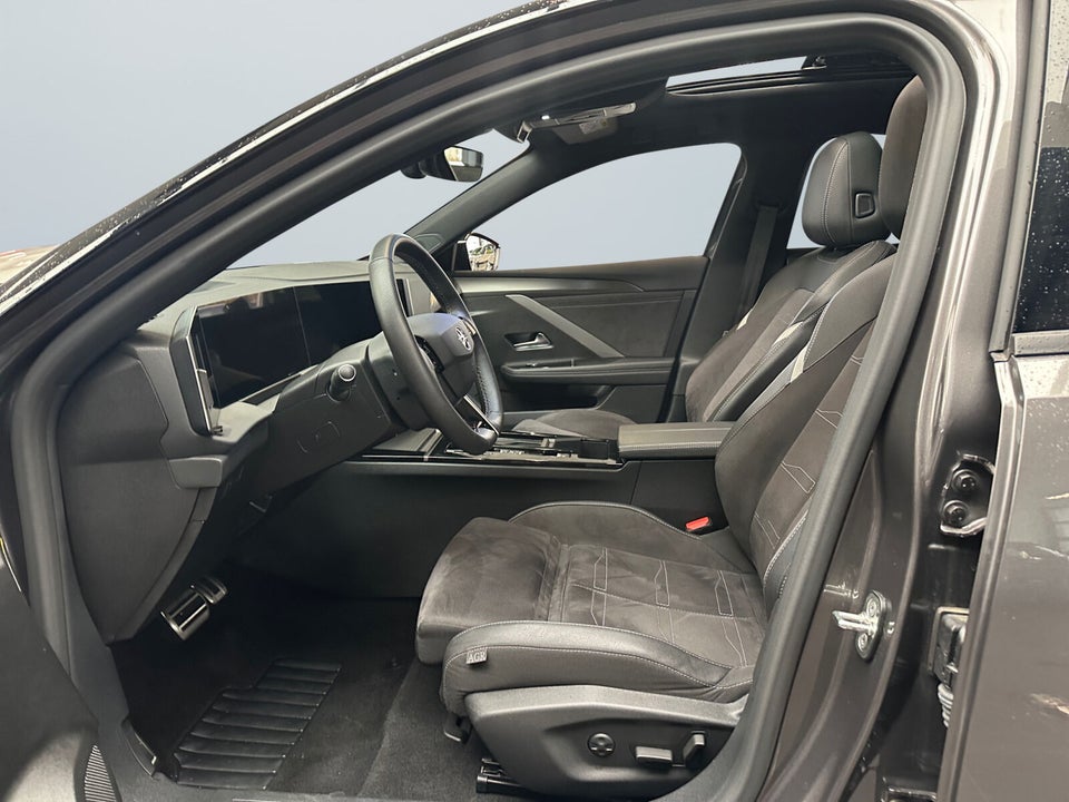 Opel Astra-e 54 GS 5d