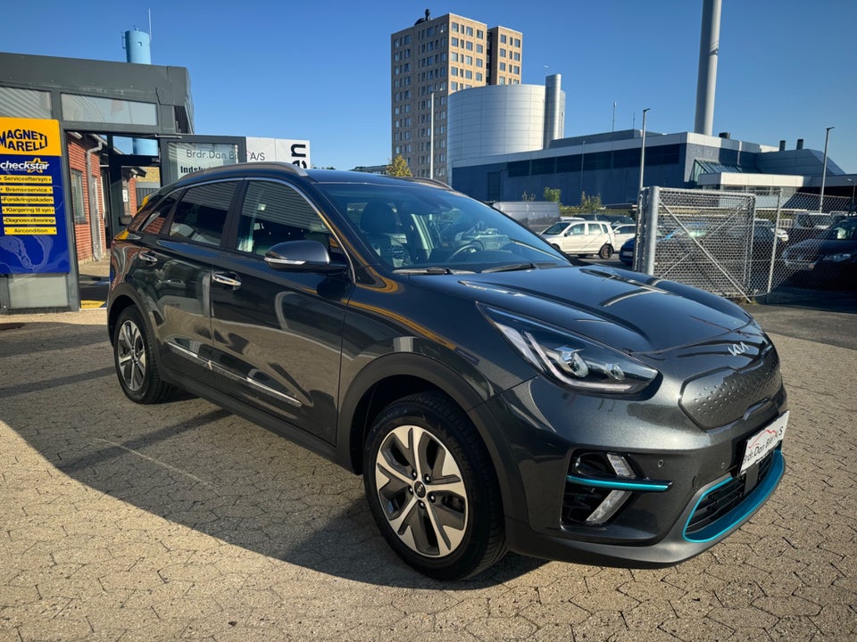 Kia e-Niro 64 Advance 5d