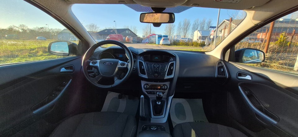 Ford Focus 1,0 SCTi 125 Titanium stc. ECO 5d