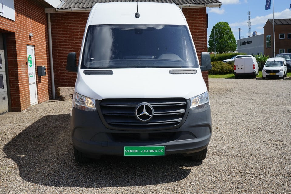 Mercedes Sprinter 316 2,2 CDi A2 Kassevogn aut. RWD