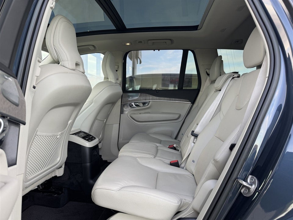 Volvo XC90 2,0 T8 ReCharge Ultimate Bright aut. AWD 7prs 5d