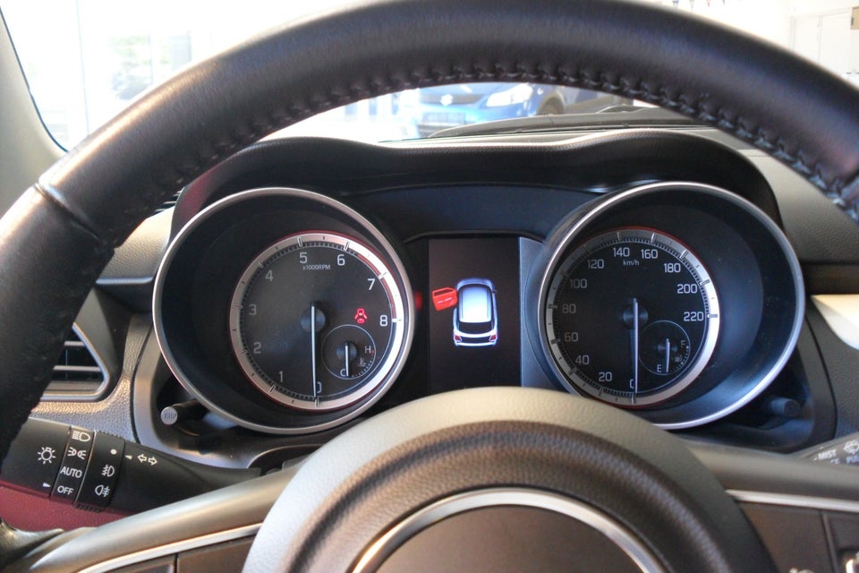 Suzuki Swift 1,0 Boosterjet SHVS Exclusive 5d
