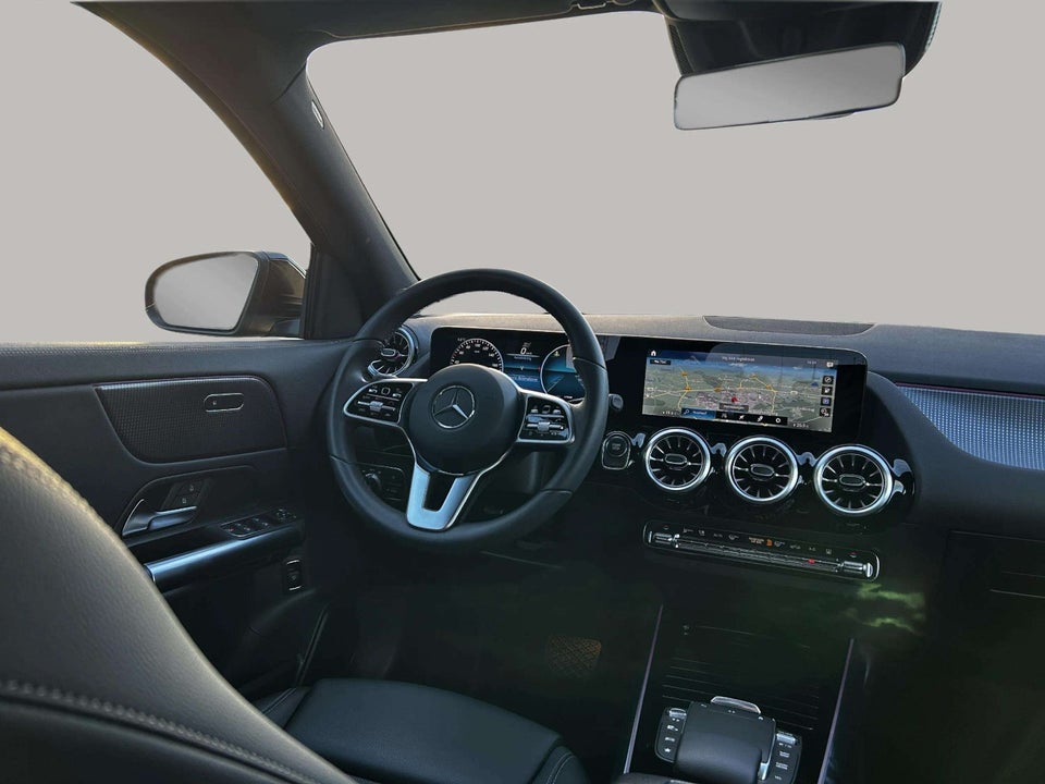 Mercedes EQA250+ Progressive 5d