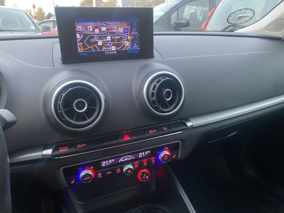 Audi A3 2,0 TDi 150 Ambition 4d