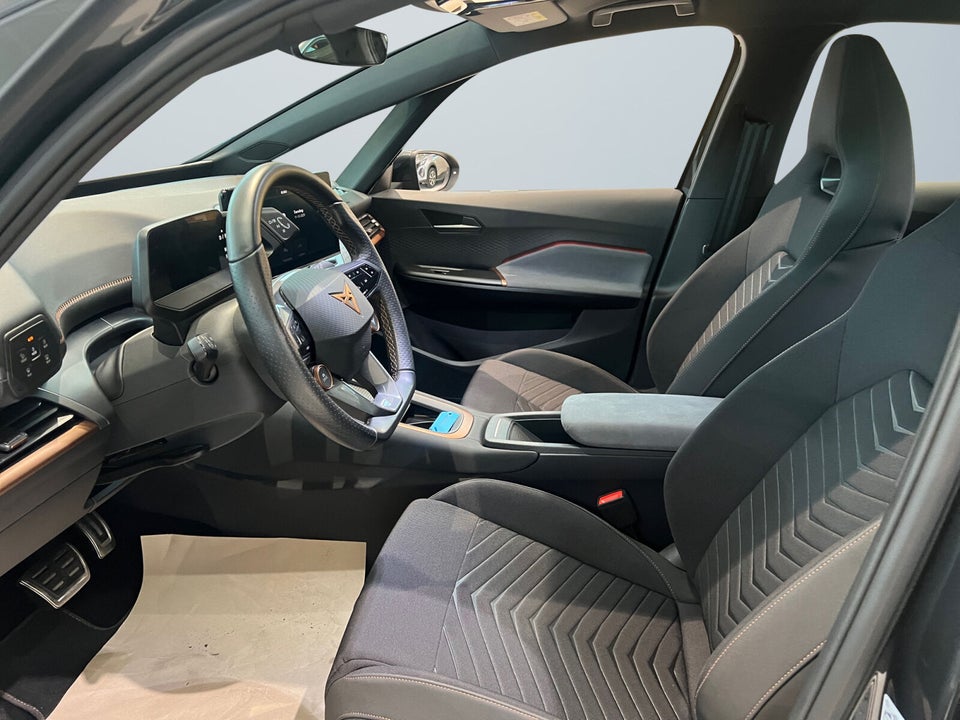 Cupra Born 58 e-Boost 5d