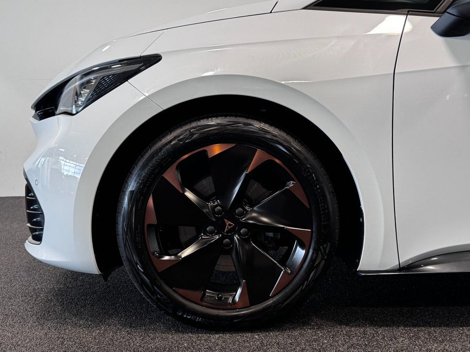 Cupra Born 58 Dinamica Pack High 5d