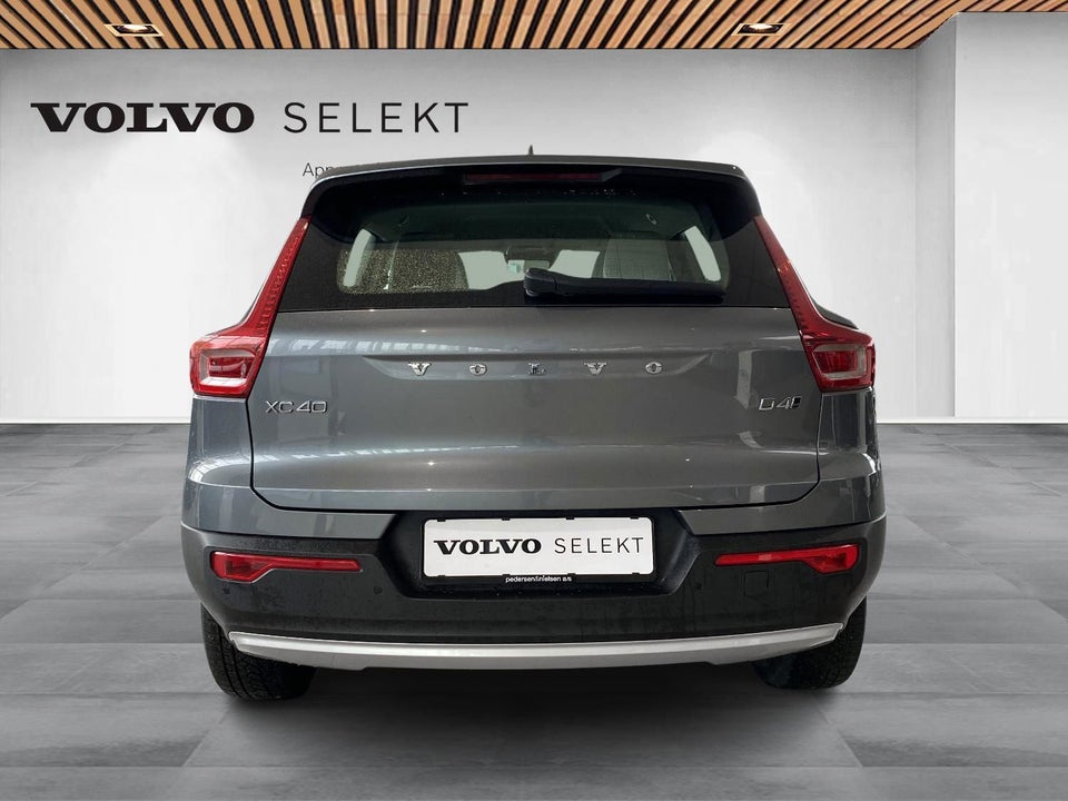 Volvo XC40 2,0 D4 190 Momentum aut. AWD 5d